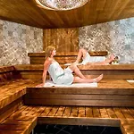 Maisonette - Golf & Wellness 아파트
